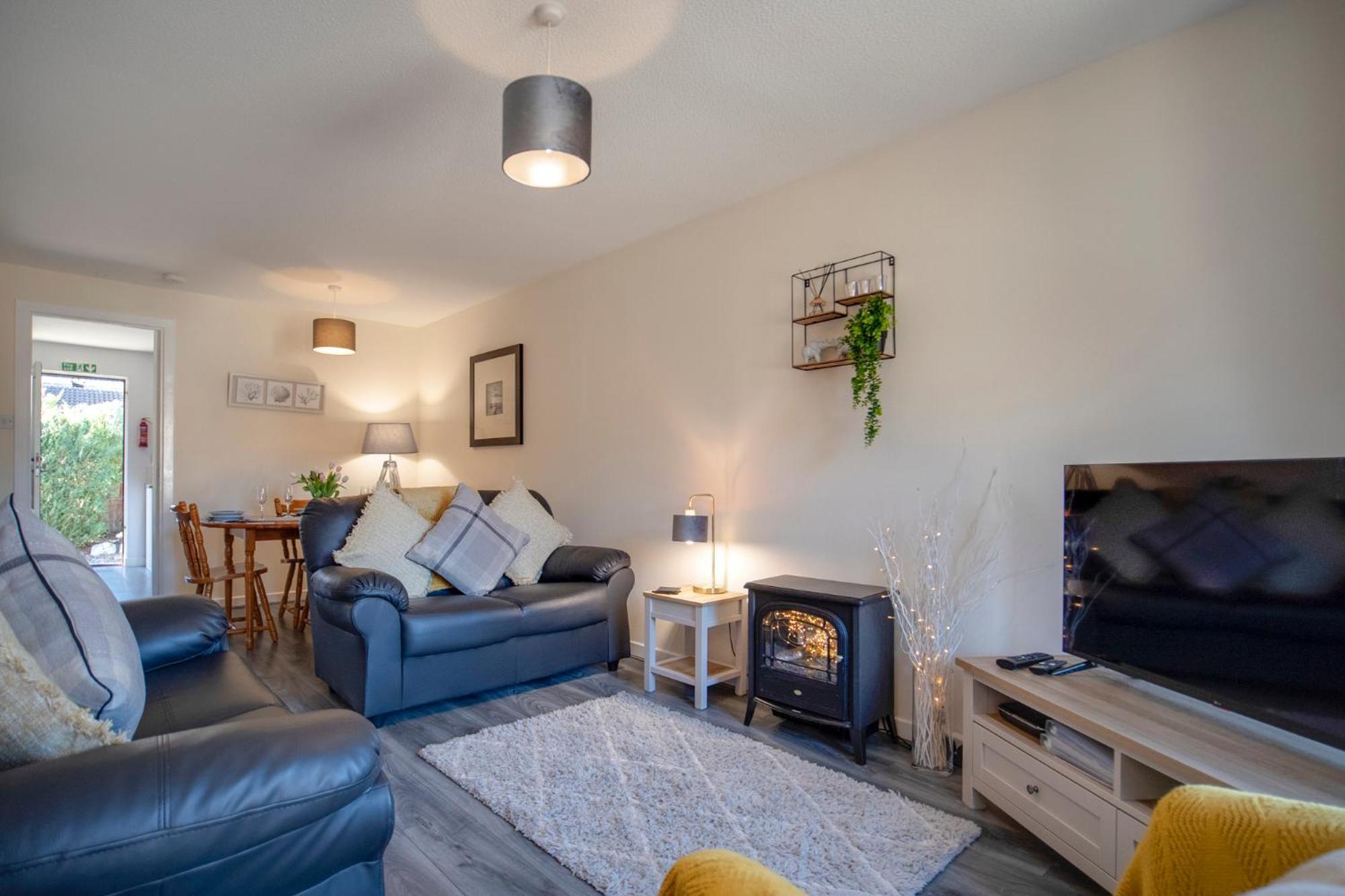 Silverglades Homes Apartment *